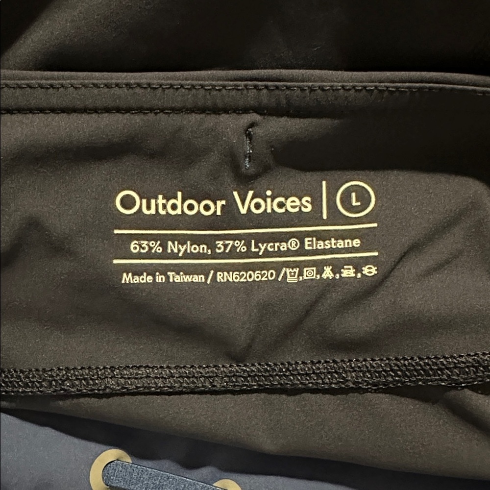 Outdoor Voices Tech Sweat 7/8 Zoom Leggings in Denim/Dark Sky/Morning Blue-Large - Picture 8 of 8